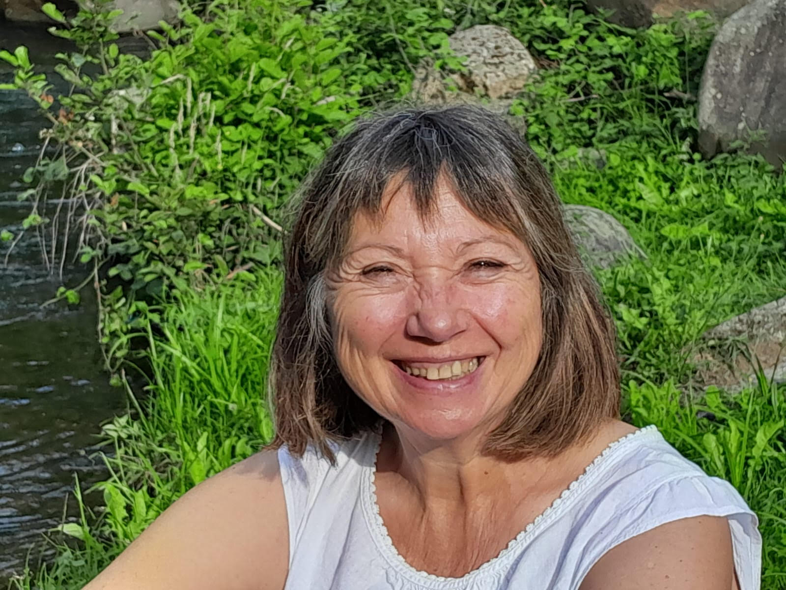 Chantal Delmas, vice-présidente de l’INFOM France et guide certifiée Shinrin-Yoku Chantal Delmas, vice-présidente INFOM France et guide Shinrin-Yoku